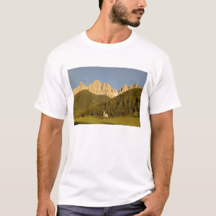T-shirt St Giovanni, Val di Funes, Dolomites, Italie