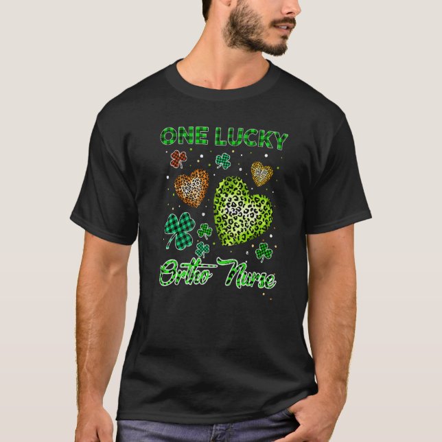T-shirt St patrick Un Lucky Ortho Infirmière Buffalo Leopa (Devant)