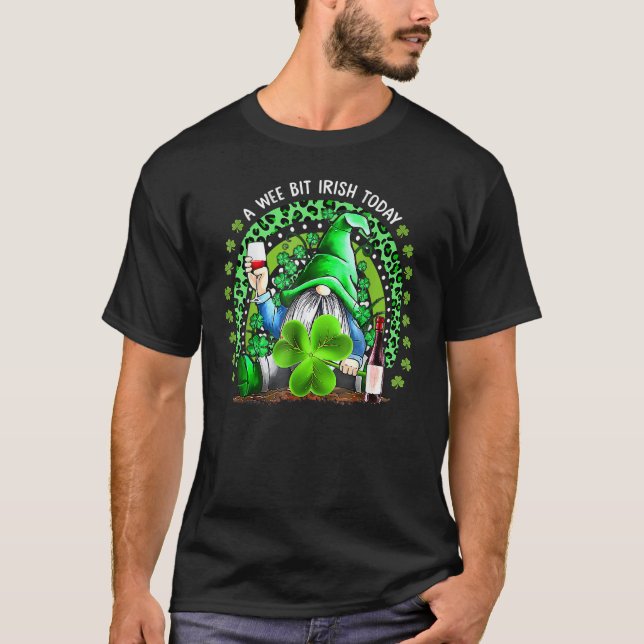 T-shirt St Patrick's Day Irish Gnome Drink Wine Shamrock R (Devant)