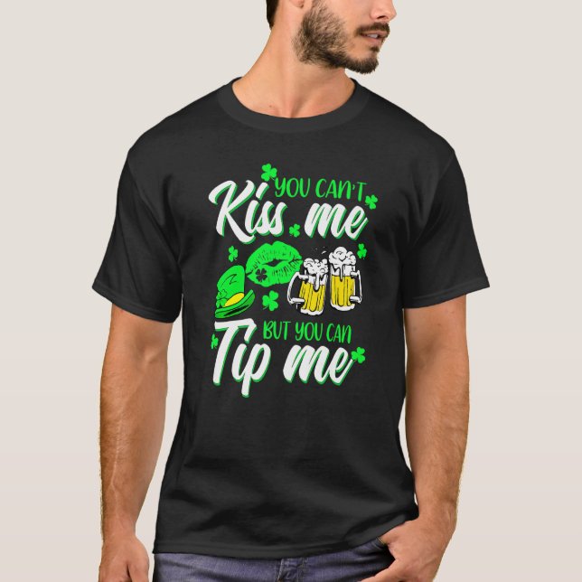 T-shirt St Patrick's Day Lucky Shamrock Waitress Bartender (Devant)
