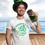 T-shirt St. Patricks Journée Croisière Green Custom Année<br><div class="desc">Cette conception peut être personnalisée dans la zone fournie en modifiant la photo et/ou le texte. Vous pouvez également le customiser en cliquant sur Personnaliser ce Modèle, puis en choisissant l'option cliquer pour customiser et supprimer ou modifier la couleur de l'arrière - plan, ajouter du texte, modifier la couleur ou...</div>