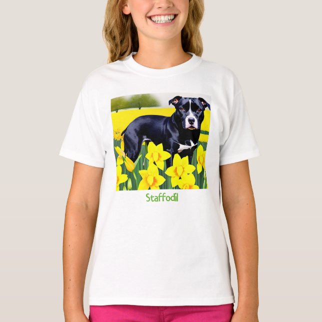 T-shirt Staffodil - Staffy dans les jonquilles (Devant)