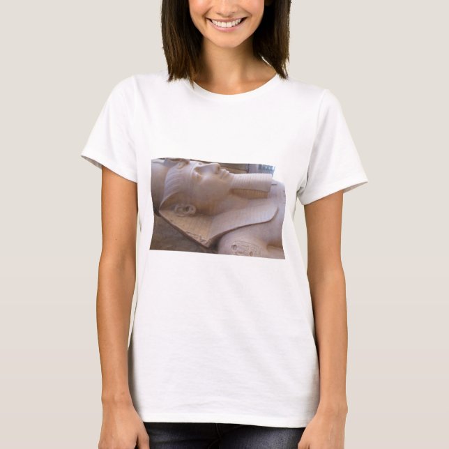 T-shirt Statue colossale de chaux de Ramses II Memphis (Devant)