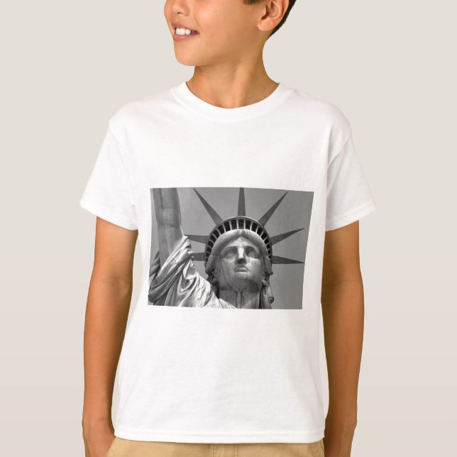T-shirt Statue noire et blanche de Liberty New York (Devant)