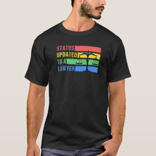 T-shirt Statut Mis À Jour Pour Avocat Barre De Procureur D