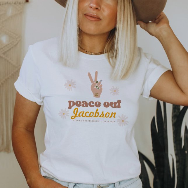 T-shirt STÉVIE Retro Peace Out Mariée Bachelorette (Créateur téléchargé)