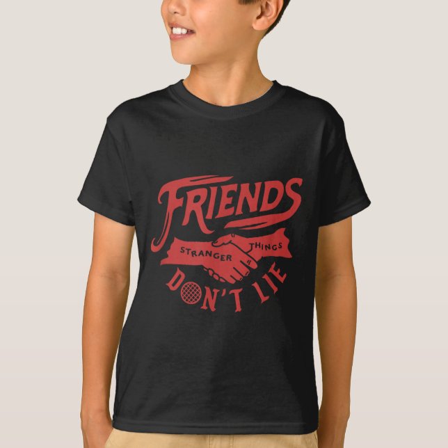 T-shirt Stranger Things 4 Friends Don’t Lie Text Handshake (Devant)