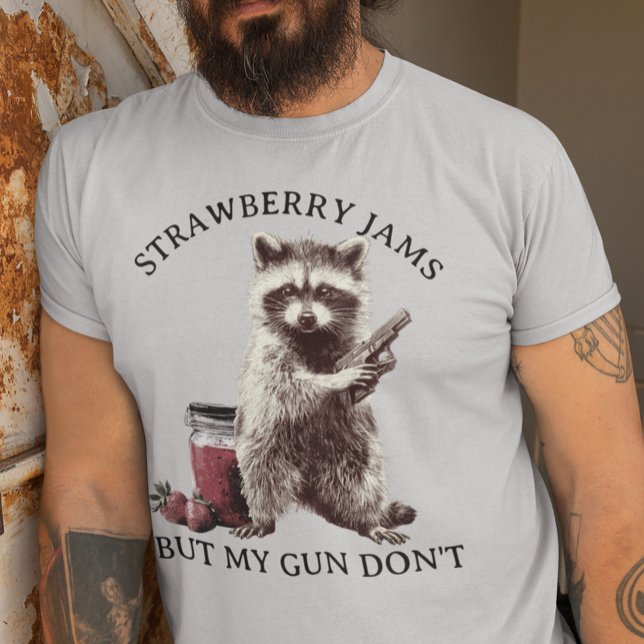 T-shirt Strawberry Jams But My Gun Don't Funny Meme (Créateur téléchargé)