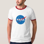 T-shirt style rétro Iconique de la NASA (blanc/rou<br><div class="desc">Cet article est sans conteste le symbole de notre époque : l'insigne classique de la NASA. Un symbole audacieux qui, comme la NASA elle-même, ne connaît aucune limite. Immédiatement reconnaissable à travers le monde, l'Insignia de la NASA a longtemps défendu le progrès, l'innovation, et le type d'audace et d'audace quasiment...</div>