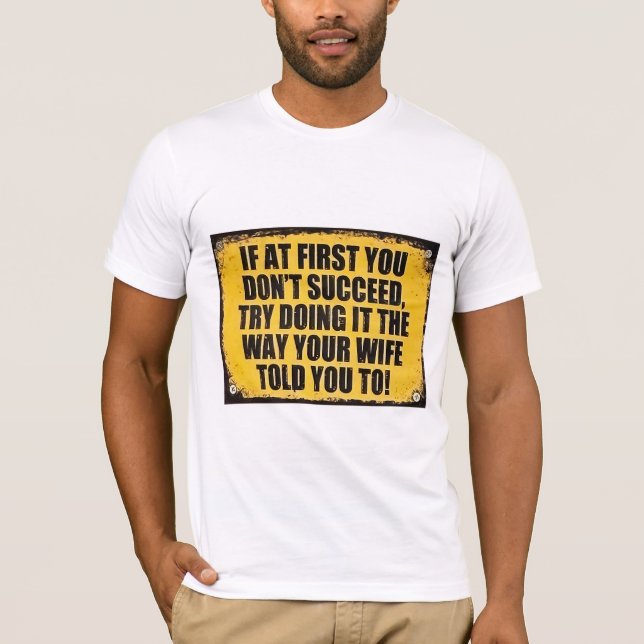 T-shirt Succeed saucy fun sign (Devant)