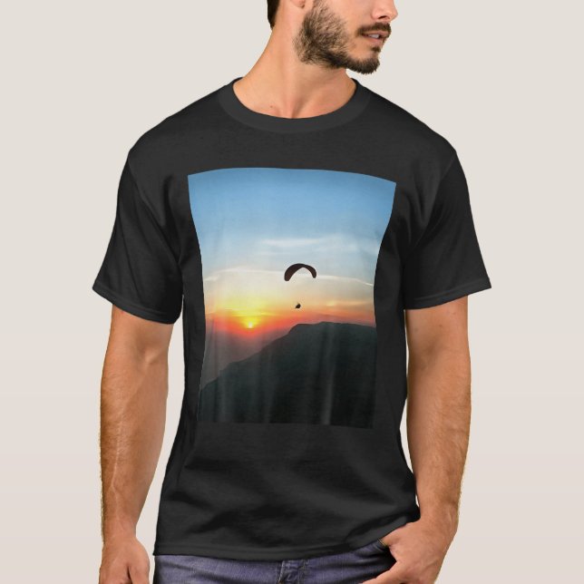 T-shirt Sunset Paraglide Wanderlust Extreme Sport Art (Devant)