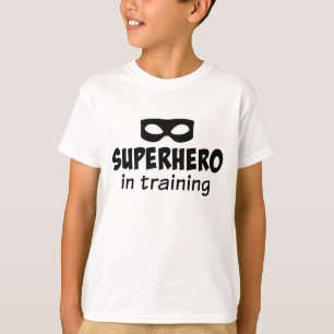 T-shirt Super héros dans la formation