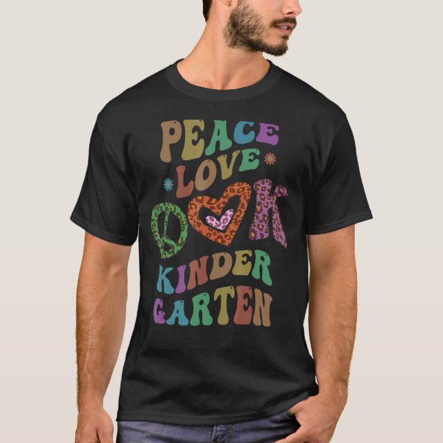 T-shirt Super PEACE LOVE KINDERGARTEN Empreinte de léopard (Devant)