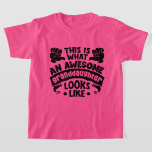 T-shirt Superbe art de mots de petite-fille géniale 