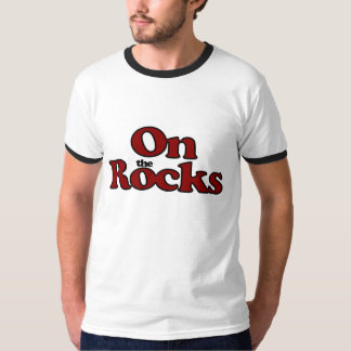 T-shirt Sur la sonnerie de roches