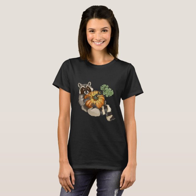 T-shirt Sur un Roll Raccoon Citrouille Automne (Devant entier)