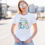 T-shirt Surfing anniversaire le grand correspondant photo<br><div class="desc">Le grand 1er anniversaire de surf de plage rétro fête de la plage personnalisée T-shirt assorti pour photoshoot. Une grande vague bleue,  un palmier et une planche de surf,  bel été,  thème de fête d'anniversaire de plage. Obtenez un t-shirt famille avec photo assorti.</div>