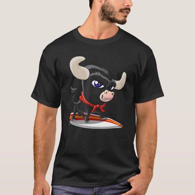 T-shirt Surfing spot Spain with cute bull (Devant)