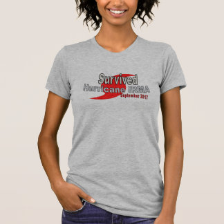 T-shirt survécu d'Irma d'ouragan
