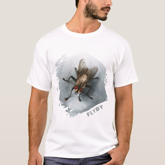 T-shirt Survol. Photo rapprochée d'une mouche (Devant)