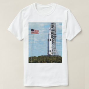 T-shirt Système de lancement spatial de fusée de NASA sur
