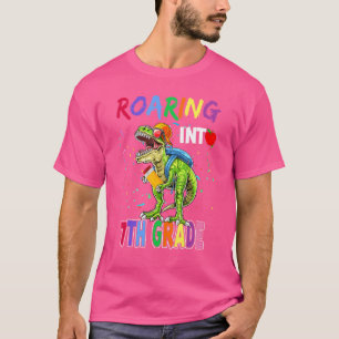 T-shirt T Rex Dinosaur Roaring en 7e 7e année Retour