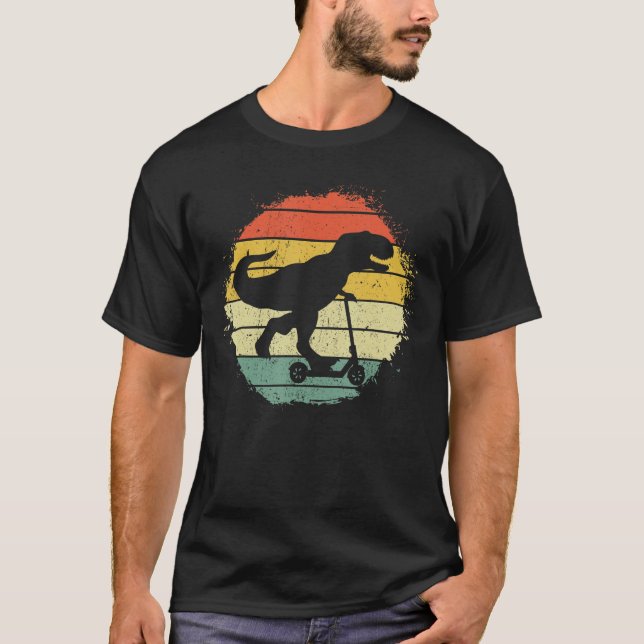 T-shirt T Rex Scooter Retro Scootering Dinosaur (Devant)
