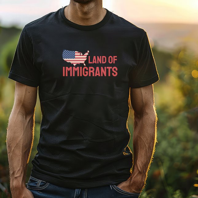T-shirt T-Shirt, une manifestation anti-Trump contre le me (This T-shirt makes a strong statement against the immigration policies of Donald Trump.)