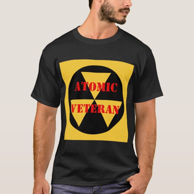 T-shirt T Shirt : Vétéran atomique avec symbole de radiati (Devant)