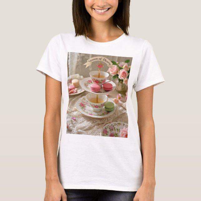 T-shirt Table fleurie, tasses d'eau, plateaux en gradins m (Devant)