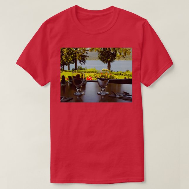 T-shirt Table pour deux au Lake Quinault Lodge (Design devant)