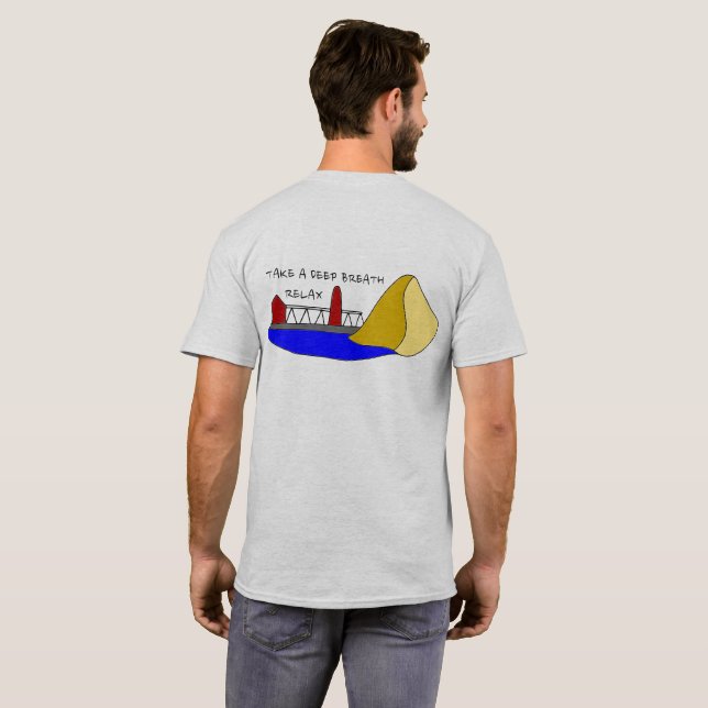 T-shirt Tai Chi T Shirt avec un phare et une dune de sable (Dos entier)