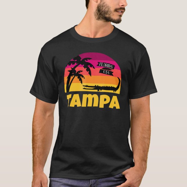 T-shirt Tampa Florida Retro Sunset And Alligator (Devant)