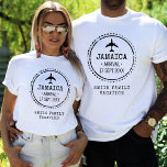 T-shirt Tampon de passeport Jamaïque Famille Vacances<br><div class="desc">Passe-passeport chemise de vacances famille. Customisez-le avec votre emplacement,  votre nom de famille et votre date. Idéal aussi pour une lune de miel ou un mariage de destination.</div>