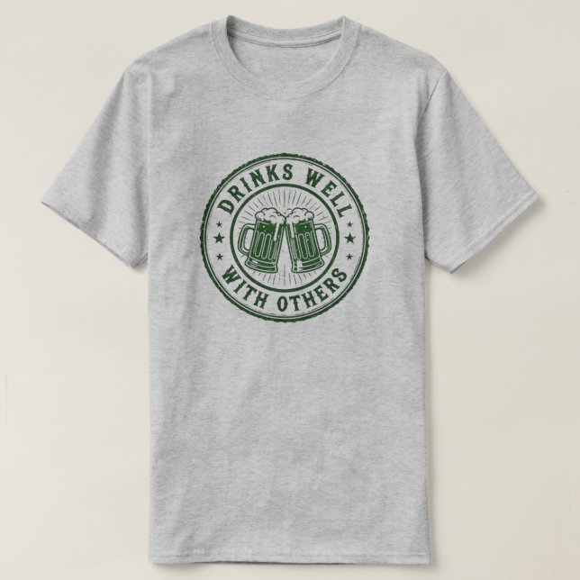 T-shirt Tasses à bière pour boire avec les autres (Design devant)