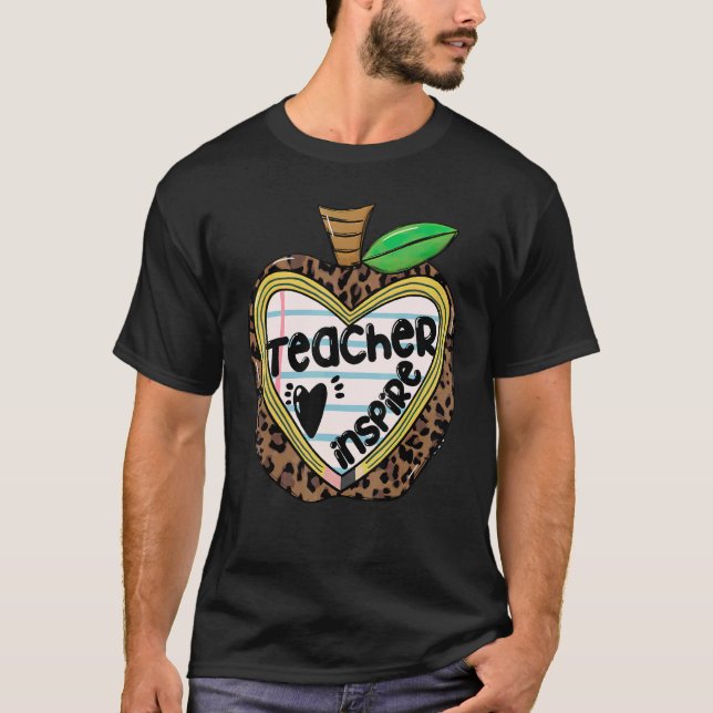 T-shirt Teacher Loves Inspire Leopard Apple School Life (Devant)