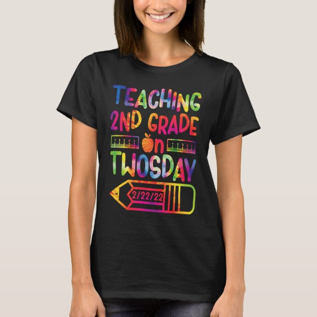 T-shirt Teaching 2nd Grade on Twosday 2222022 (Devant)