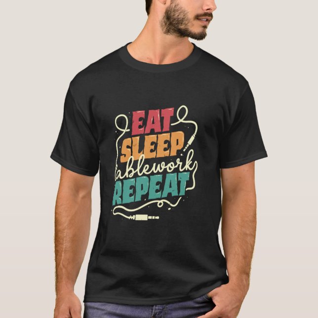 T-shirt Technicien AV Technicien Audiovisuel Manger Dormir (Devant)