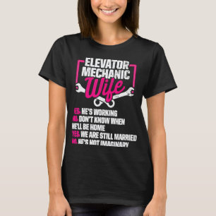 T-shirt Technicienne de maintenance de l'épouse de l'ascen
