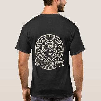 T-shirt Tee graphique tribal au tigre rugissant