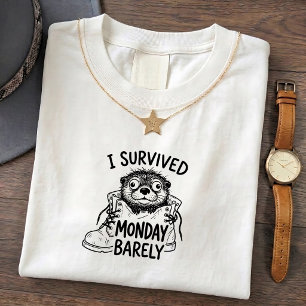 T-shirt Tee-shirt de survie du lundi avec une loutre grinc