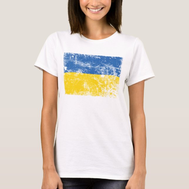 T-shirt Tenez-vous avec l'Ukraine, envahie par la Russie T (Devant)