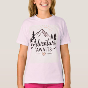 T-shirt Tenue mignonne d'explorateur de la nature en monta