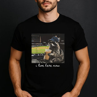 T-shirt Terrain de baseball Raccoon Ballfield J'y vis main