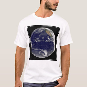 T-shirt Terre Avec Trois Cyclones Tropicaux Dans Le Pacifi