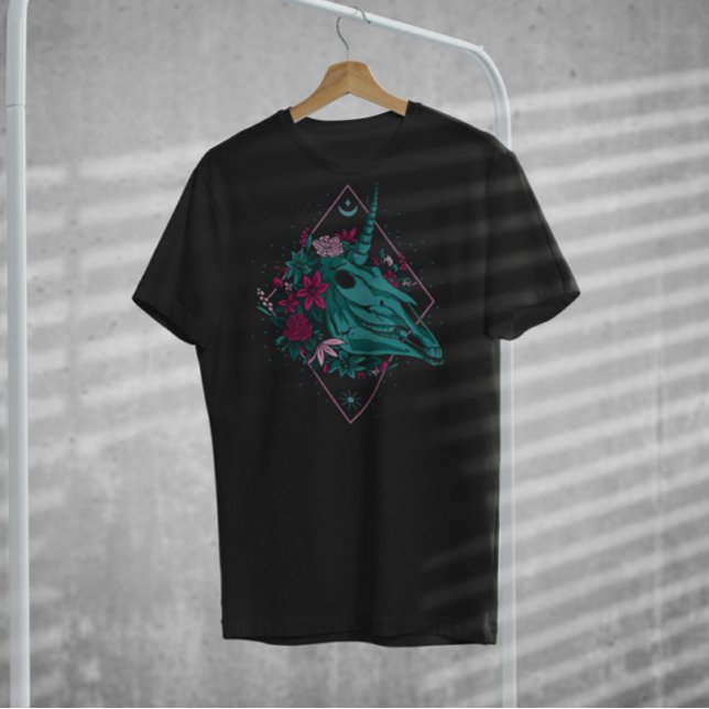 T-shirt Tête Unicorne Crâne Avec Fleurs (Créateur téléchargé)