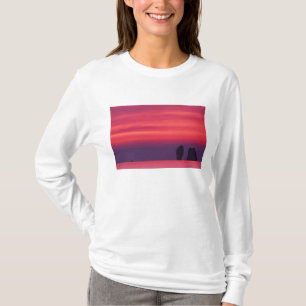 T-shirt Thaïlande, baie de Phang Nga. Ciel rose reflété da