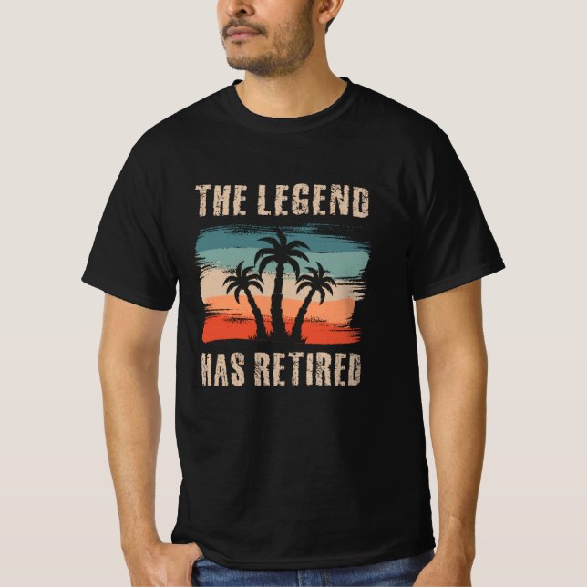 T-shirt The legend has retired (Devant)