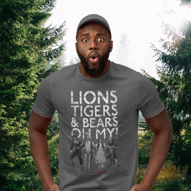 T-shirt The Wizard Of Oz™ | Lions Tigers & Bears Oh My! (Person wearing t-shirt)