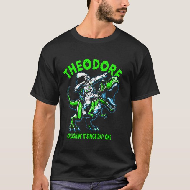 T-shirt Theodore Crushin' It Since Day One Astronaut T Rex (Devant)